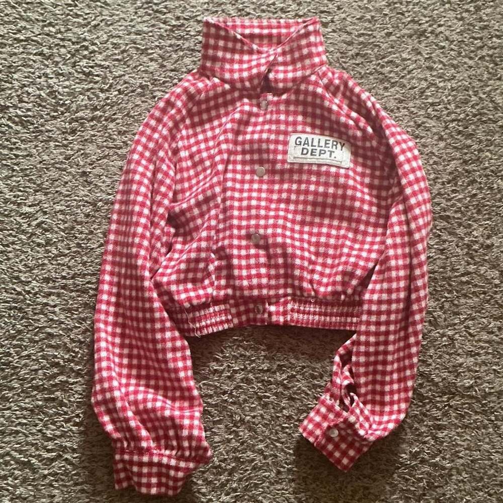 Gallery Dept. Red and White Gingham Cropped Button-Up Shirt Size S